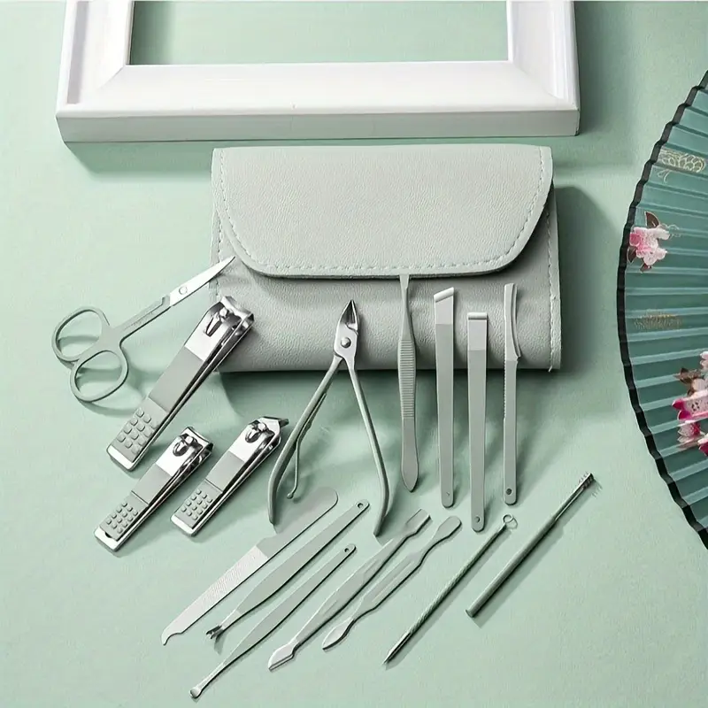 KIT DE MANICURA Y PEDICURA 16 PIEZAS