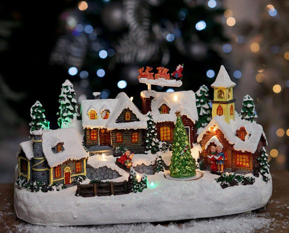 PUEBLO NAVIDEÑO IGLESIA Y ARBOL DE NAVIDAD