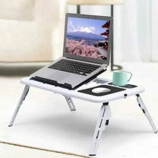 MESA PORTATIL CON VENTILADOR PARA LAPTOP