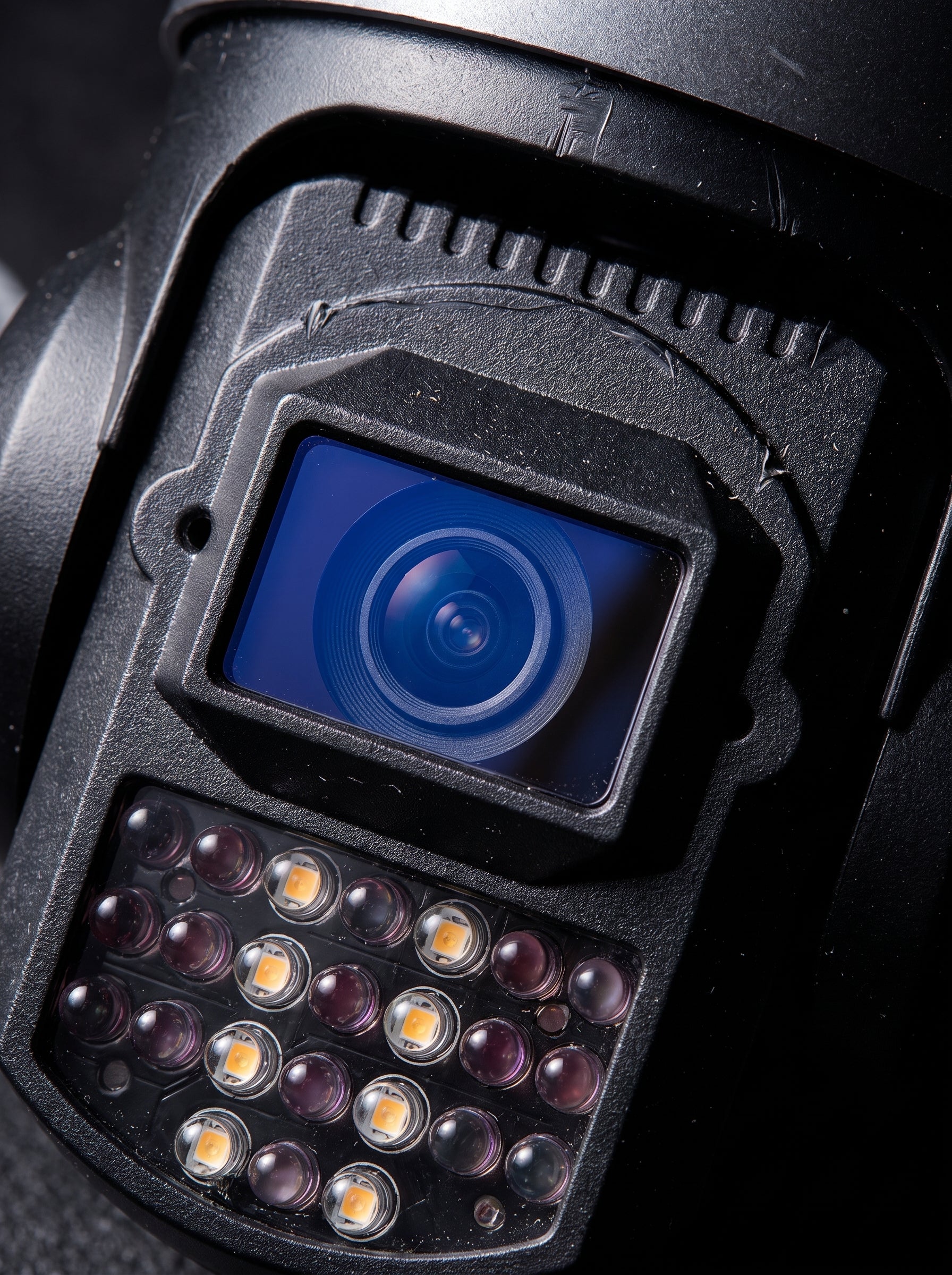 CAMARA DE SEGURIDAD V380 TRES LENTES